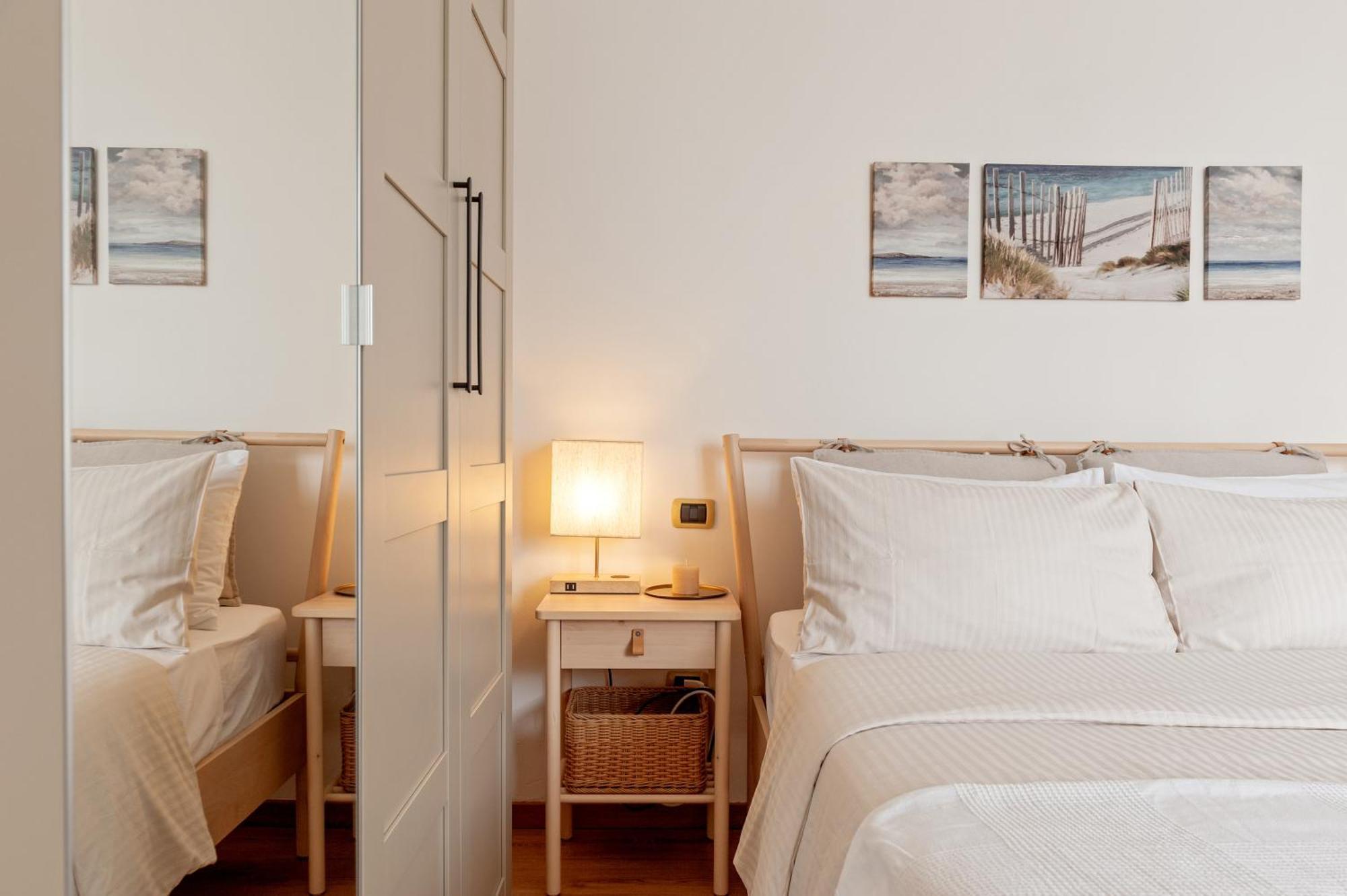 Cozy Retreat In Coastal Livorno Apartment Exterior photo
