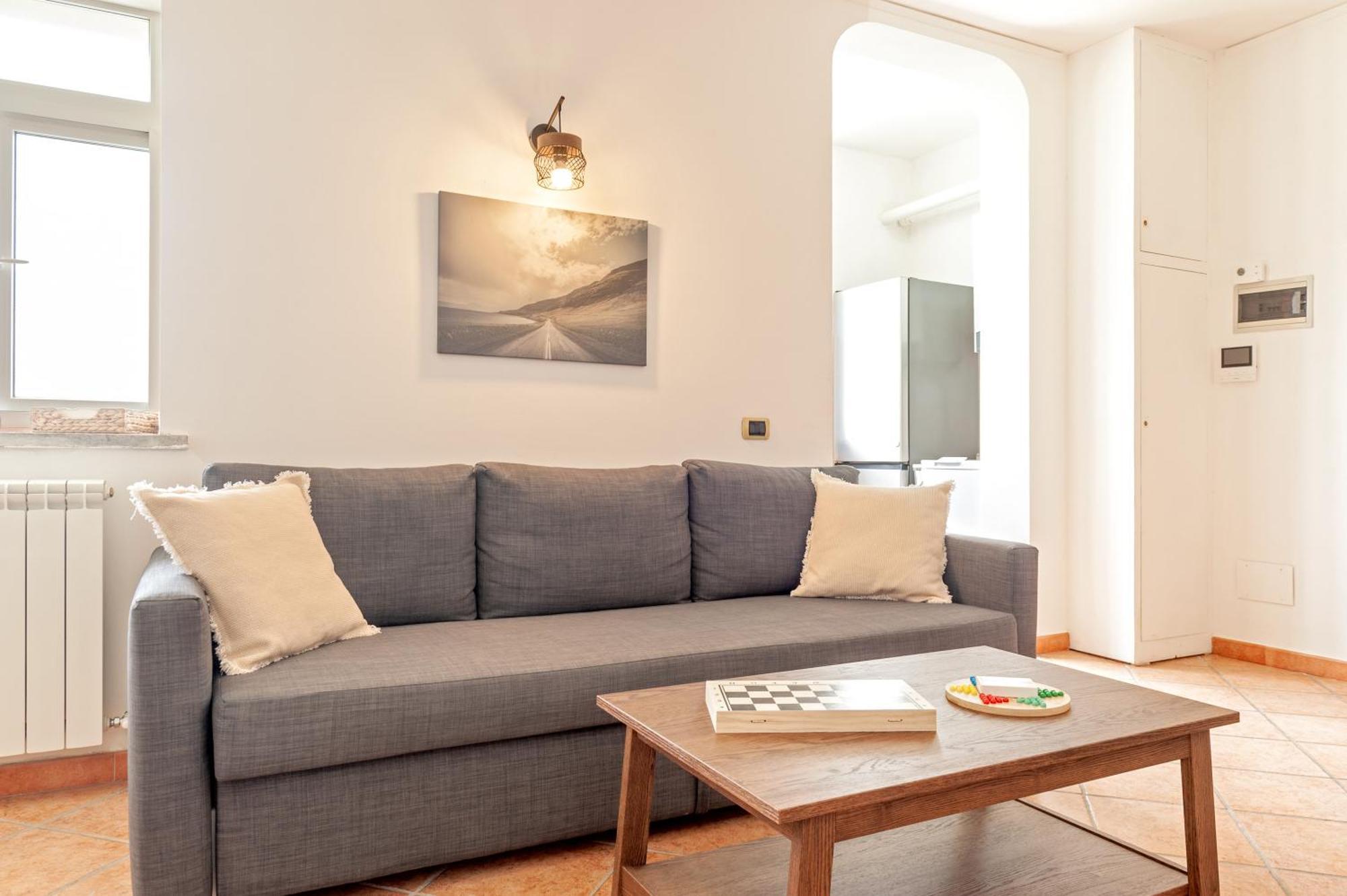 Cozy Retreat In Coastal Livorno Apartment Exterior photo